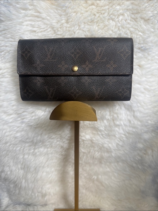 Louis Vuitton Handbags - Louis Vuitton Monogram Sarah Long Wallet Brown